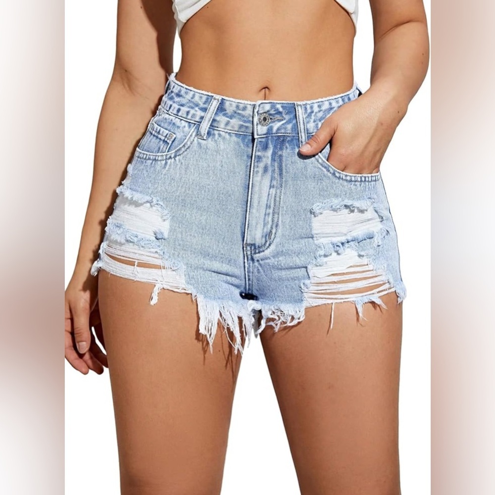 Distressed Denim‎ Shorts